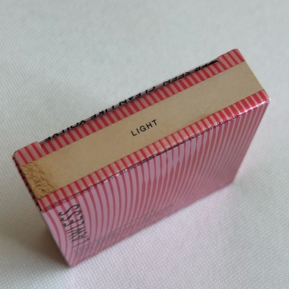 NWT LAWLESS Skin-Smoothing Perfecting Powder - Picture 3 of 5